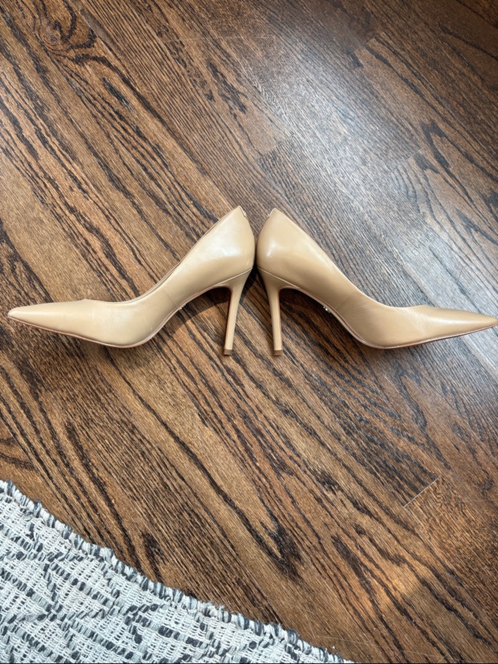 Sam Edelman Hazel Pointed Toe Pump - Picture 6 of 9